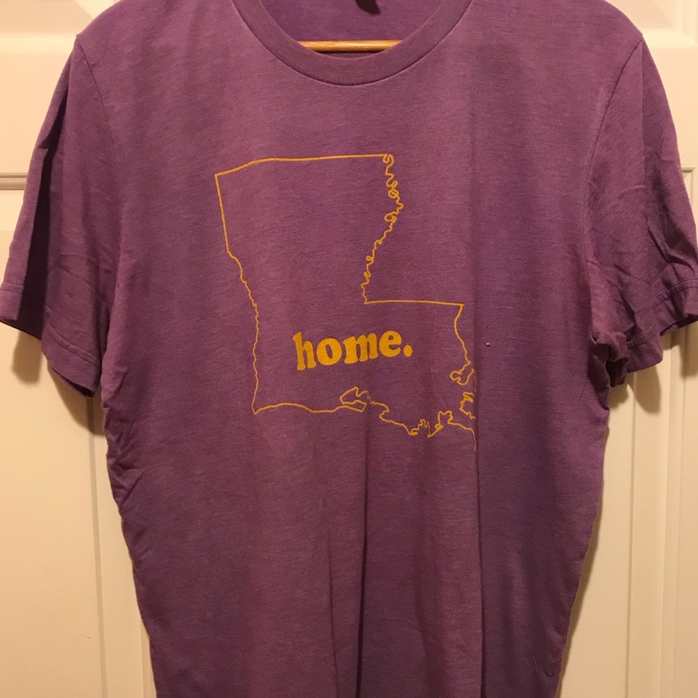 Pelican State T-shirt size Large